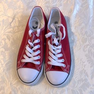 Converse Like Sneakers